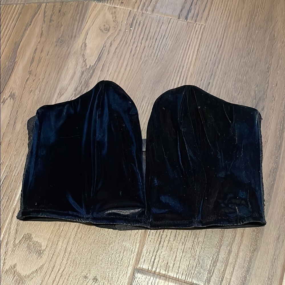 Black Velvet Strapless Bustier